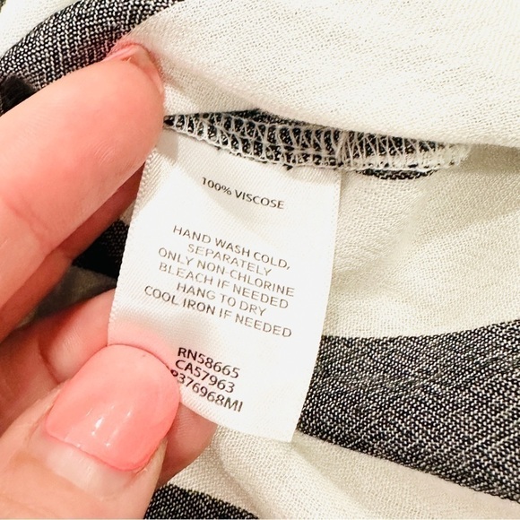 NWOT Nordstrom BP The Perfect Shirt Black & White Stripe Button Down Shirt - Picture 4 of 6